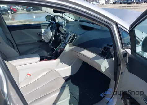 2010 Toyota Venza Base V6 z USA, uszkodzony, nr VIN 4T3BK3BB2AU035171